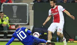 Manchester United beat Ajax 2-0 to win Europa League final