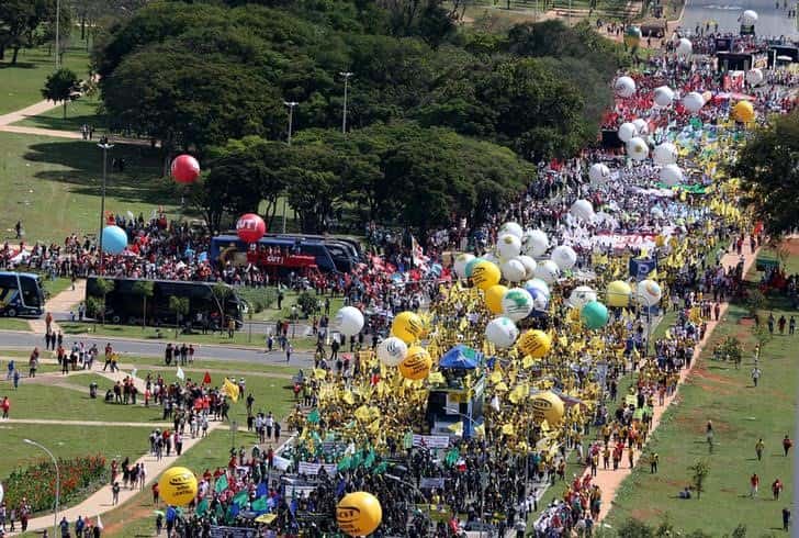 Brazil: Protests erupt against scandal-hit President Temer demanding his ouster