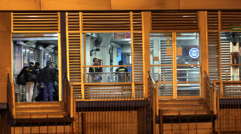 Islamic State claims Jakarta attack that killed 3 policemen, wounded 12 others