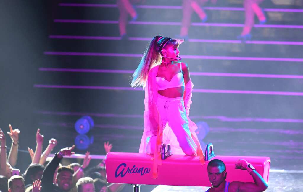 Ariana Grande plans charity concert to help kin of Manchester attack victims