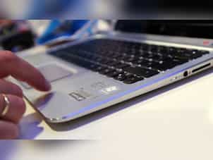 Major websites go down in global outage, showing '500 internal server error'