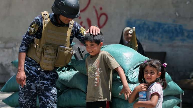 Iraq presses Mosul assault, UN warns of grave danger to civilians