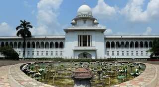 Awami League's flirting with Hefazat is dangerous for Bangladesh