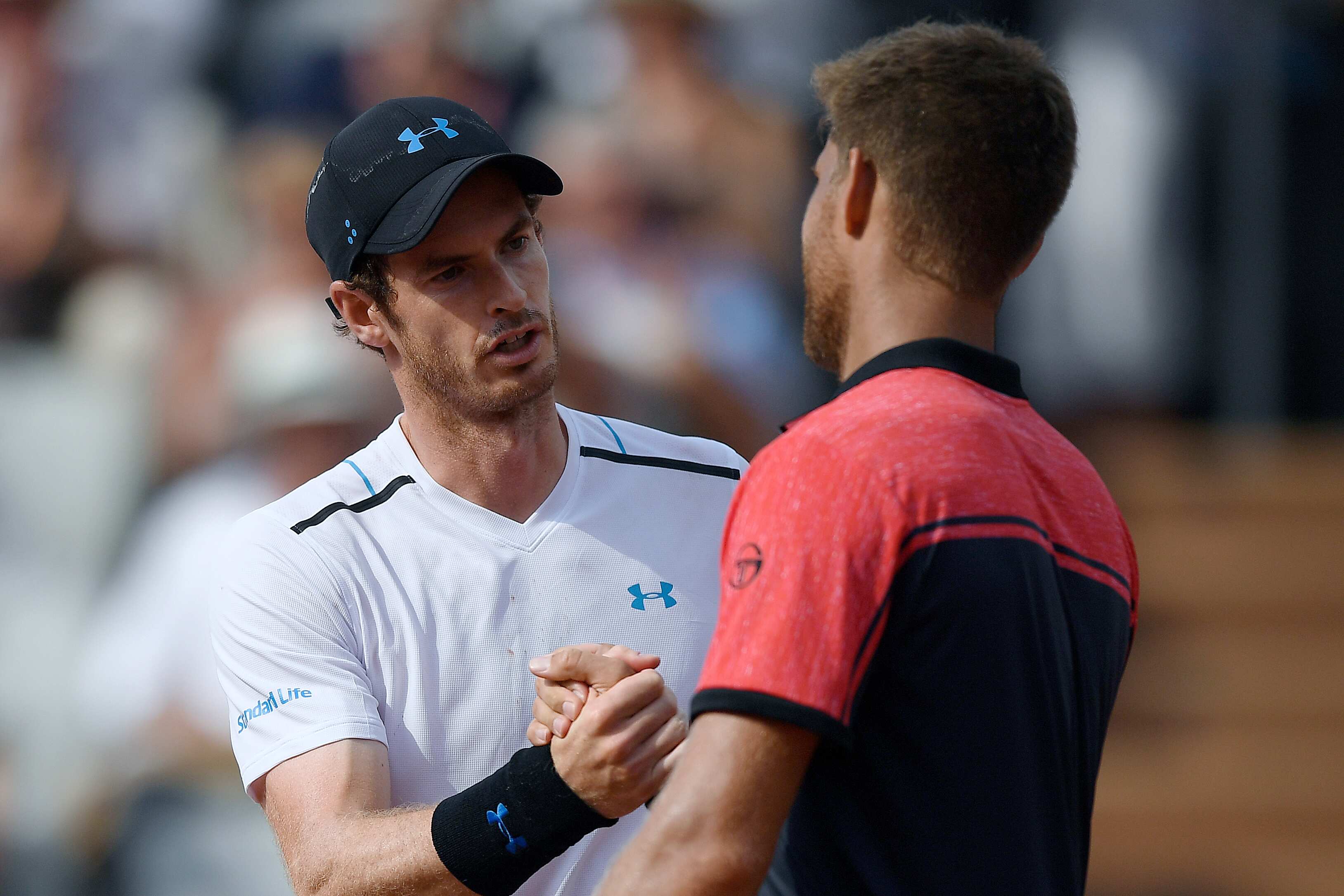 French Open: Wawrinka, Murray overcome stiff test; Kyrgios crashes out