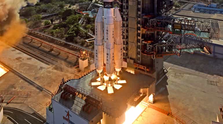India's heaviest satellite GSAT-19 launches today