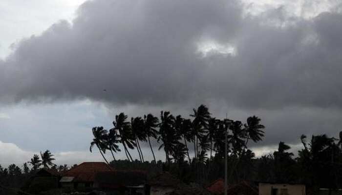 After delay of a week, monsoon hits Kerala coast