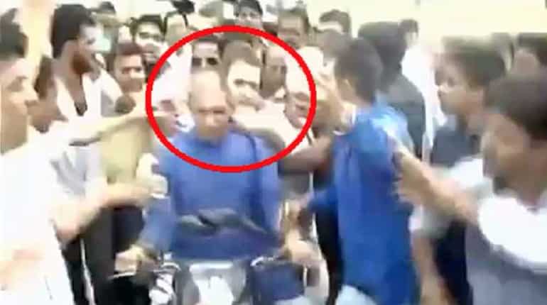 Rahul Gandhi briefly arrested en route to Mandsaur Rahul Gandhi briefly arrested en route to Mandsaur