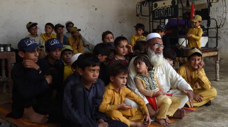 Three men, 96 children: Pakistan's population boom threatens economic gains Three men, 96 children: Pakistan's population boom threatens economic gains