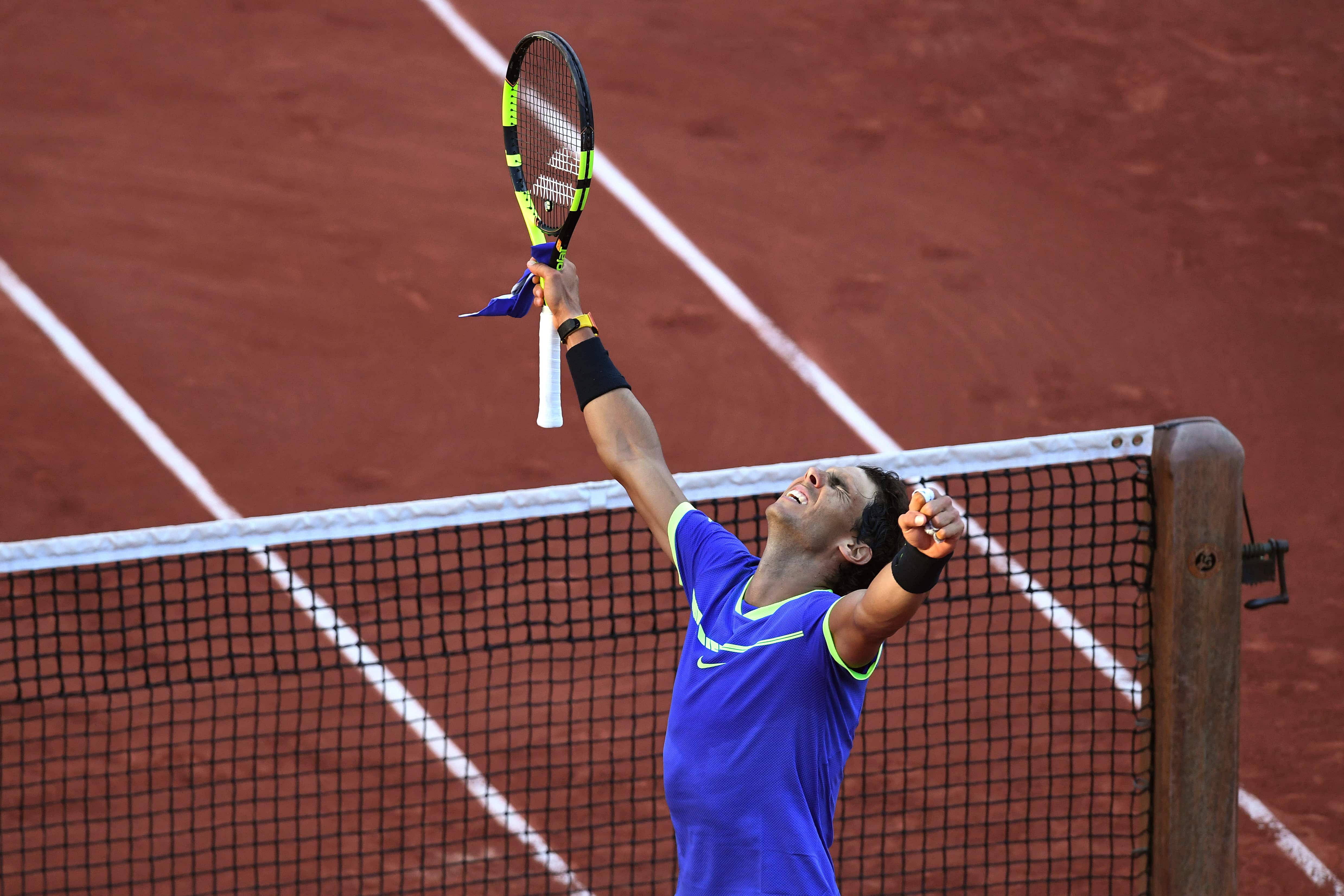 Nadal sweeps away Wawrinka to lift tenth French Open Nadal sweeps away Wawrinka to lift tenth French Open
