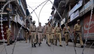 Kashmir: Suspected militants shoot dead civilian in Pulwama