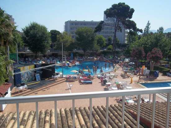 Al-Qaeda-linked jihadists claim responsibility for Mali resort attack