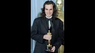 Daniel Day-Lewis to make a comeback, star in son’s film Anemone