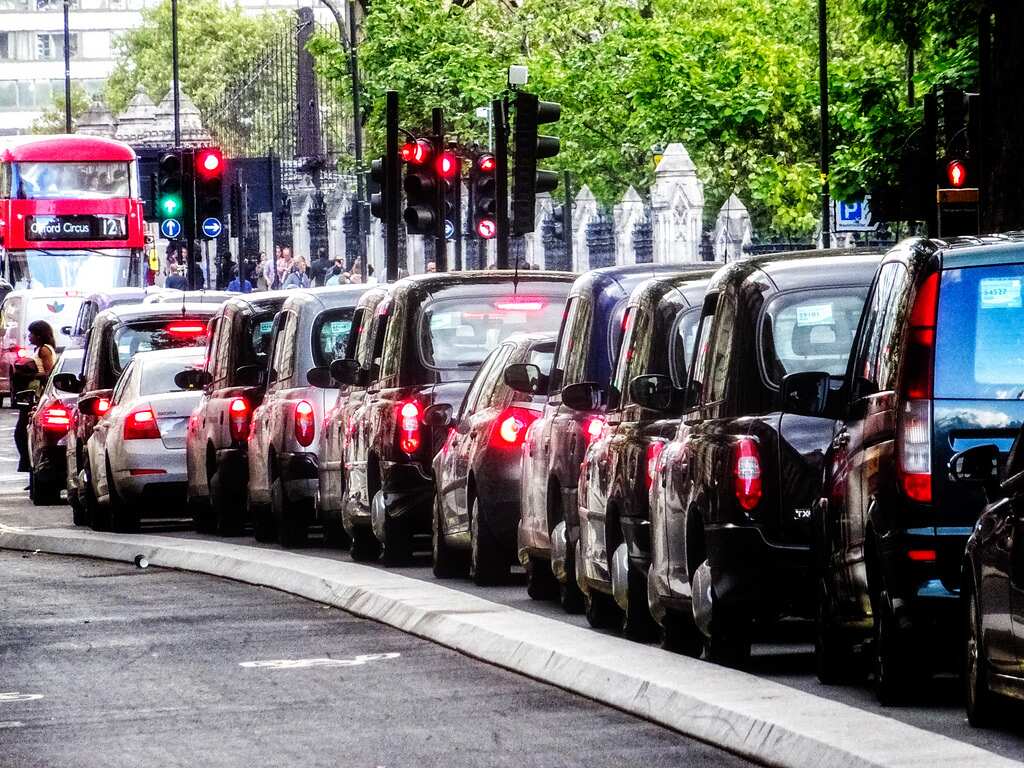London outlines bold plans to reduce cars on streets & encourage cycling, walking London outlines bold plans to reduce cars on streets & encourage cycling, walking