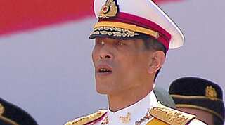 German teens shoot at Thai king with rubber pellets