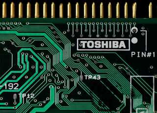 Western Digital resubmitted bid with KKR for Toshiba's chip unit