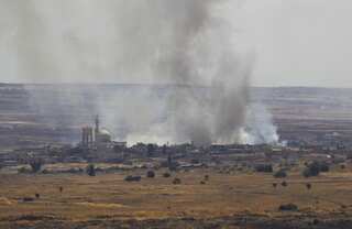 Israel retaliates after Syria fighting spillover in Golan Heights