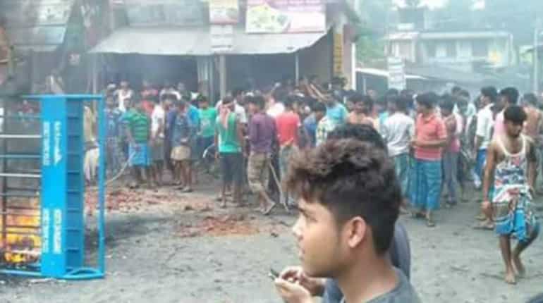 Bengal: Communal clashes break out over FB post, Mamata says humiliated after governor calls her