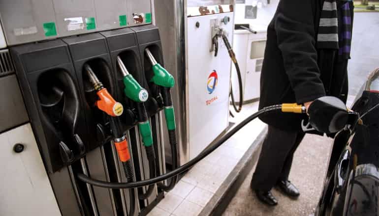France to end sales of petrol, diesel vehicles by 2040 France to end sales of petrol, diesel vehicles by 2040