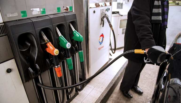 France to end sales of petrol, diesel vehicles by 2040
