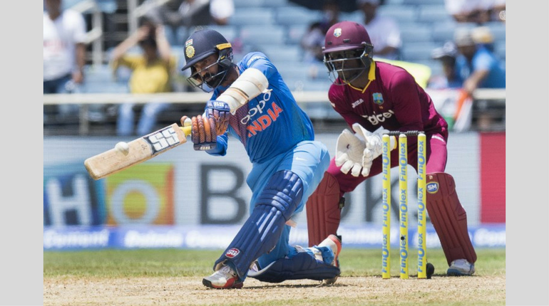 Dhoni, Jadhav, Jadeja fail