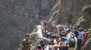 Jammu and Kashmir: Amarnath Yatra suspended due to bad weather