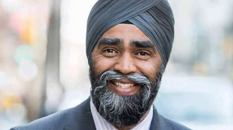 Video of Canadian defence minister 'littering' goes viral on social media Video of Canadian defence minister 'littering' goes viral on social media