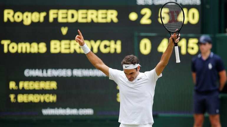 Federer beats Berdych, breezes into Wimbledon final