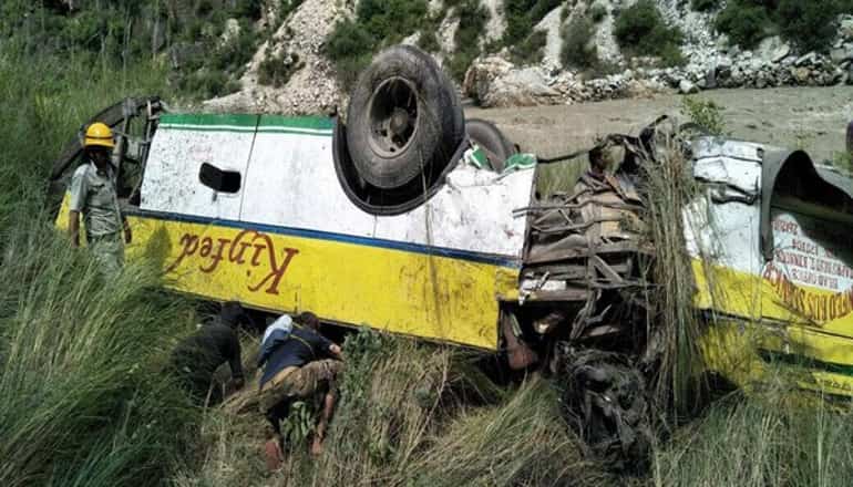 Private Himachal bus falls in gorge, over 20 dead Private Himachal bus falls in gorge, over 20 dead