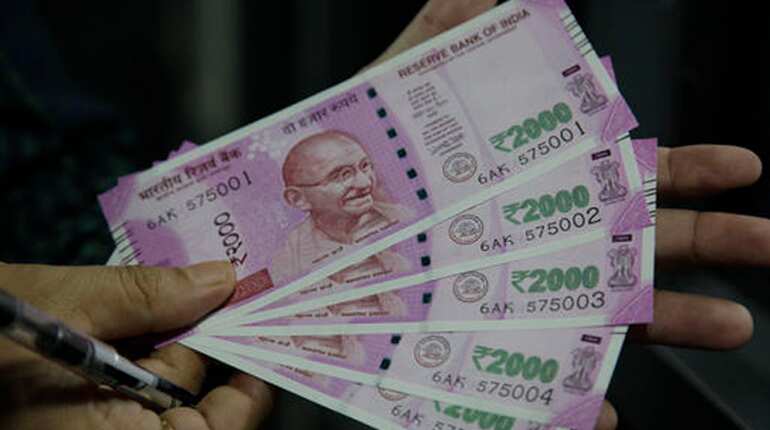 RBI to stop printing Rs 2,000 notes? Jaitley refuses to clarify
