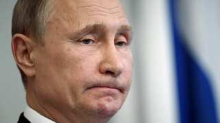 Russia orders US to cut down diplomatic staff over sanctions row