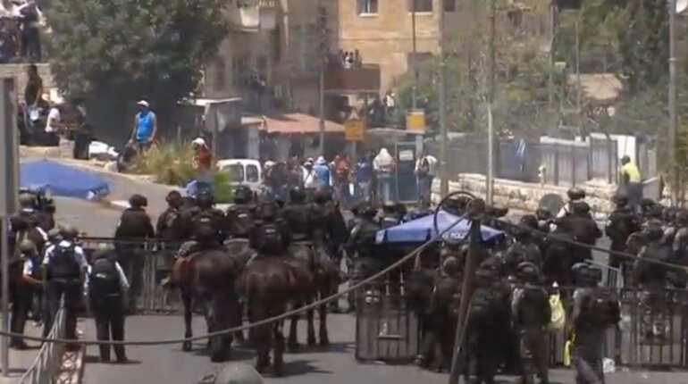Israel bans Muslim men under-50 from Al-Aqsa mosque