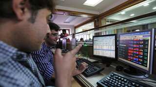 Sensex, Nifty end flat, bank & pharmaceutical shares fall