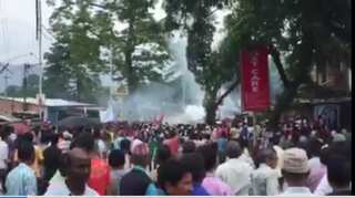 West Bengal: Several injured in violent clashes between GJM supporters, police in Jaigaon