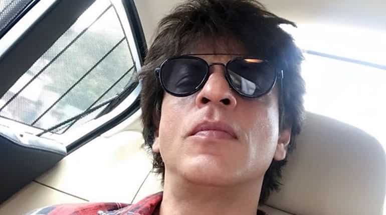 SRK gets legal notice after man says he got rash from shaving cream SRK gets legal notice after man says he got rash from shaving cream