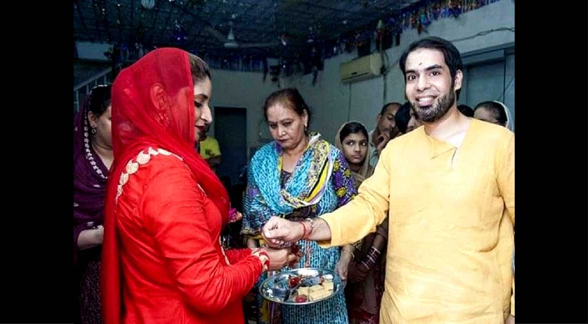 Raksha Bandhan in Lahore, Paksitan