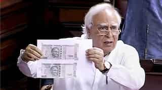 Govt dismisses Opposition claim of two sizes of Rs 500 and Rs 2000 notes
