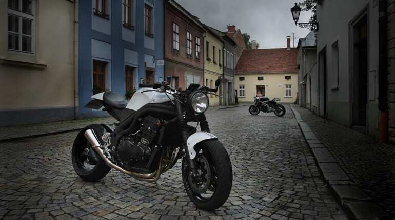 Bajaj Auto announces tie-up with Triumph Motorcycles