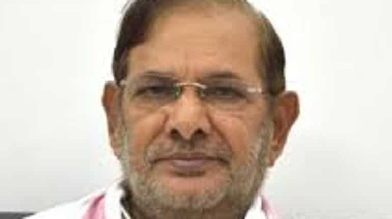 JD(U) cracks the whip, replaces Sharad Yadav as party's leader in Rajya Sabha JD(U) cracks the whip, replaces Sharad Yadav as party's leader in Rajya Sabha