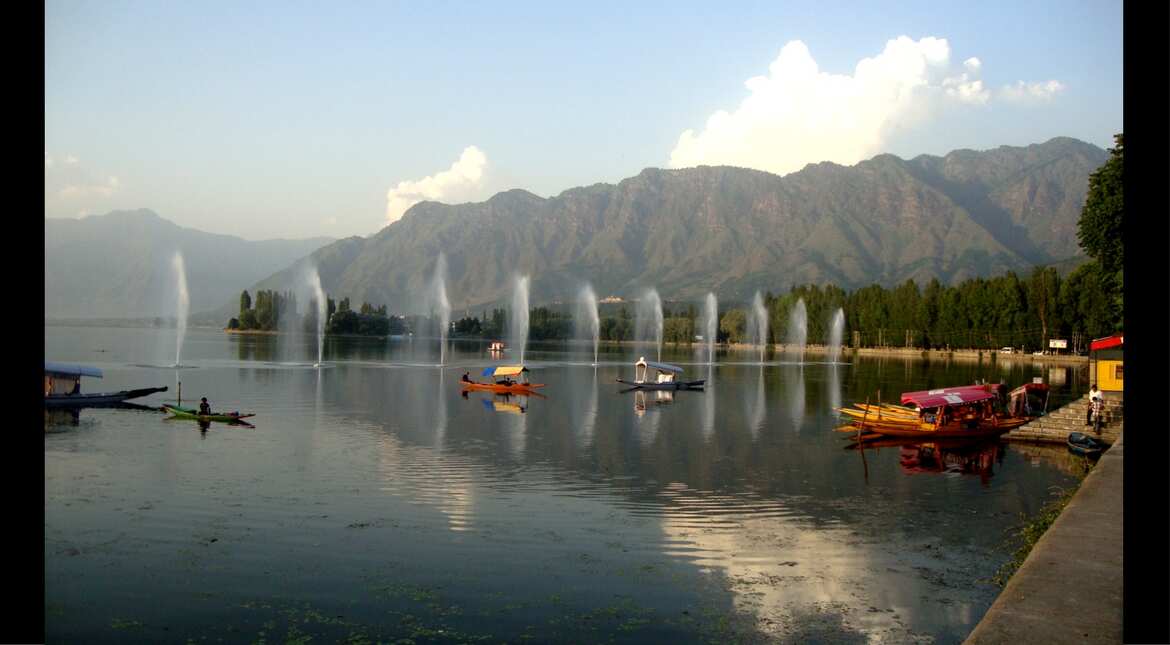 An evening in Kashmir An evening in Kashmir