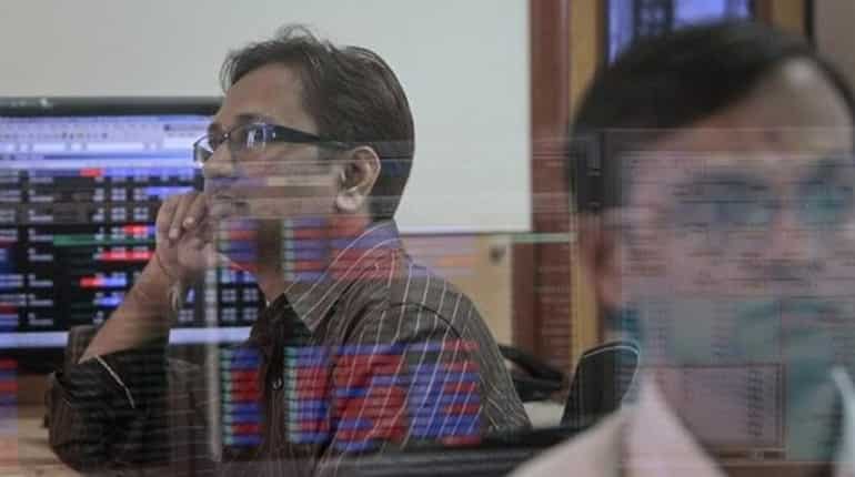 Sensex jumps 154 points in early trade Sensex jumps 154 points in early trade