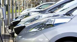 Will oil-driven car vanish with new electric vehicles on the roads?