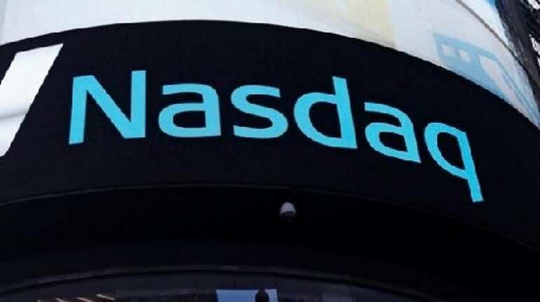 Wall Street tumbles on Spain terror, Trump policy worries Wall Street tumbles on Spain terror, Trump policy worries