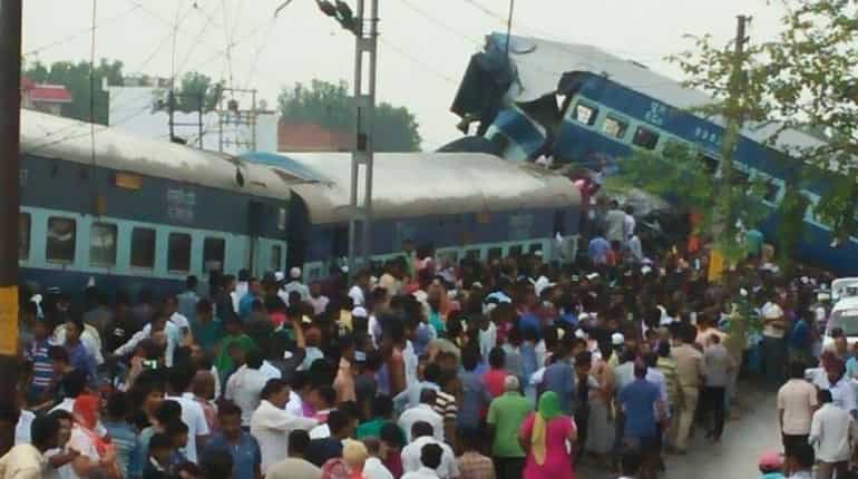 23 dead, several injured as 14 coaches of Utkal Express derail in Uttar Pradesh's Muzaffarnagar