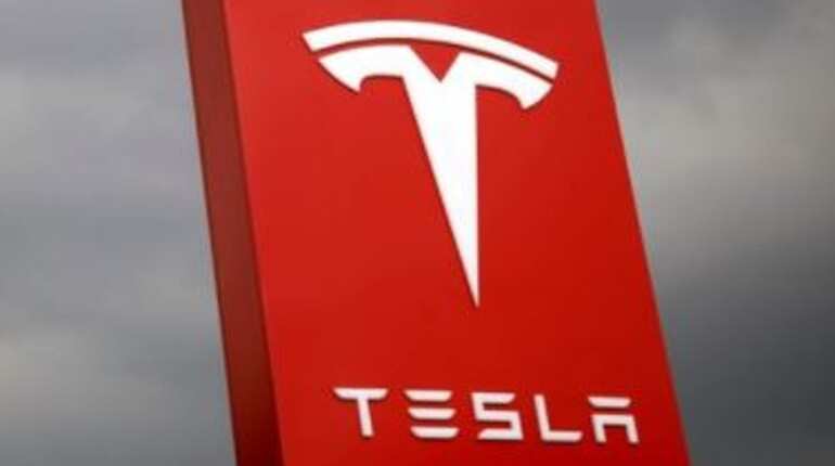 Tesla's sales head to get $700,000 payout on meeting targets