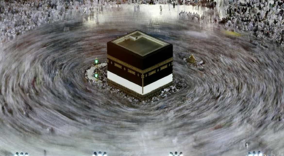 Two million pilgrims converge on Mecca for hajj Two million pilgrims converge on Mecca for hajj