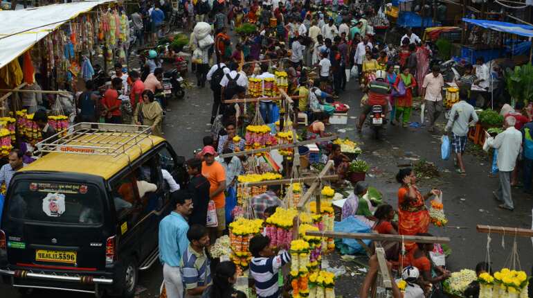 Mumbaikars back in business!