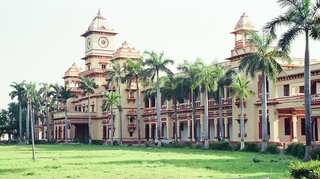 BHU asks student to leave girls' hostel for showing 'tendencies of being homosexual'