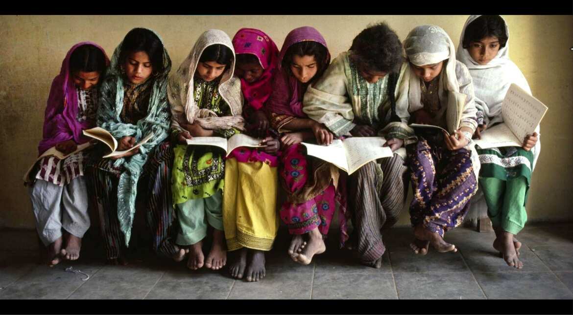 Literacy rate of Pakistan