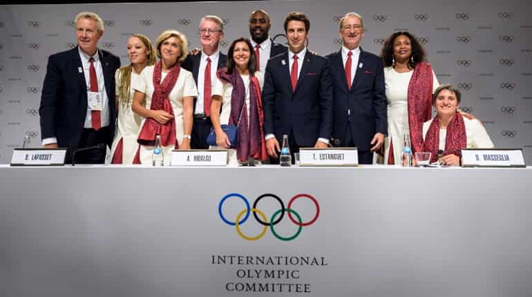 Paris to host 2024 Olympics, Los Angeles gets 2028