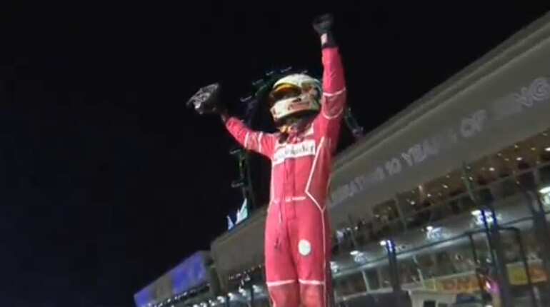 Vettel takes pole at Singapore Grand Prix